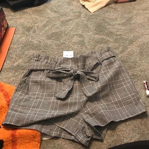 Plaid paper bag shorts
